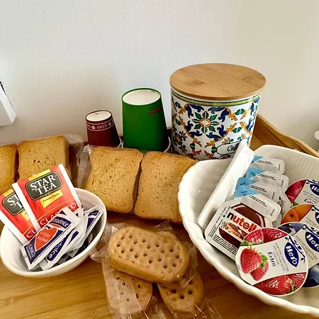 Deca Apartament Bari